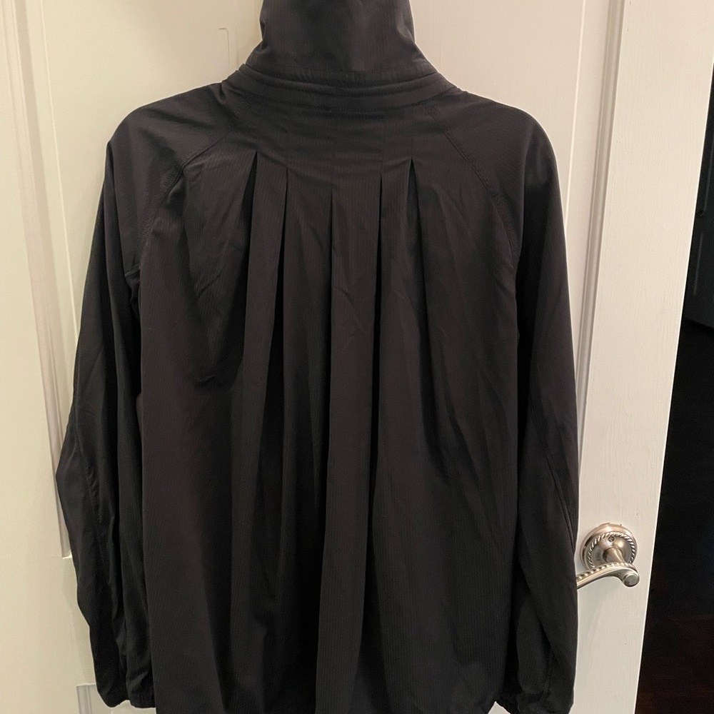 Lululemon Lightweight Jacket - Size 6